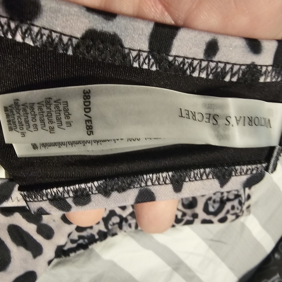 Victoria Secret Bikini NWT - Picture 3 of 3